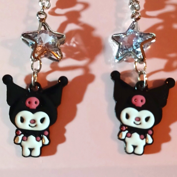 Kuromi's Star 🌟 Earrings - Picture 5 of 6